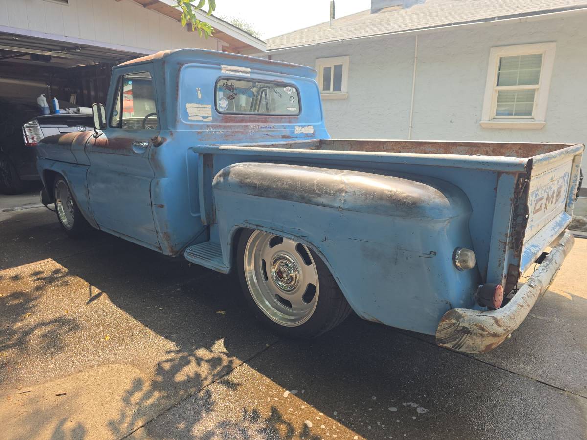 Gmc-sierra-1966-blue-5