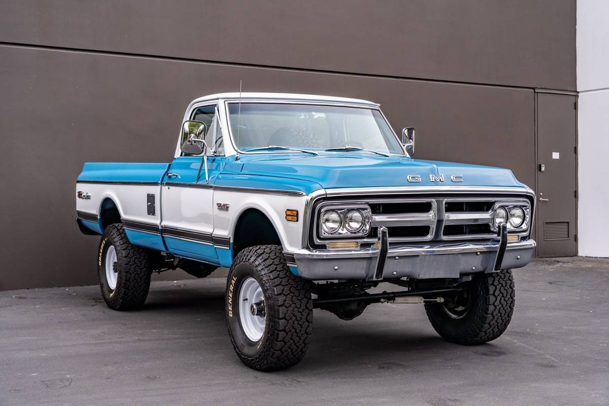 Gmc-sierra-1972-blue