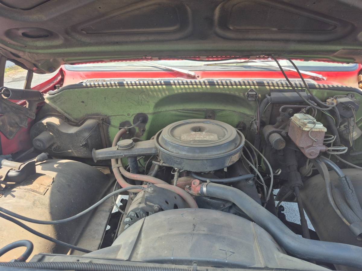 Gmc-sierra-1975-red-10