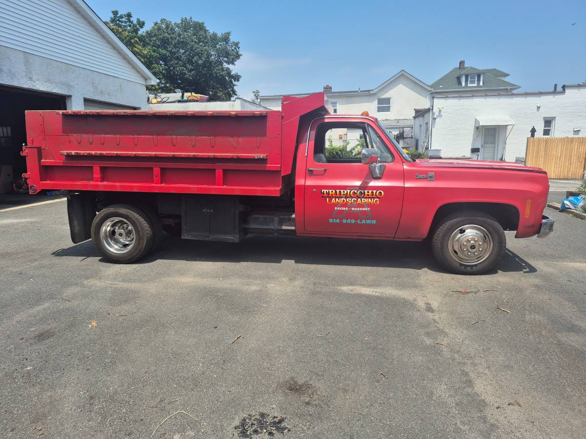 Gmc-sierra-1975-red-3