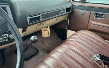 Gmc-sierra-1984-13
