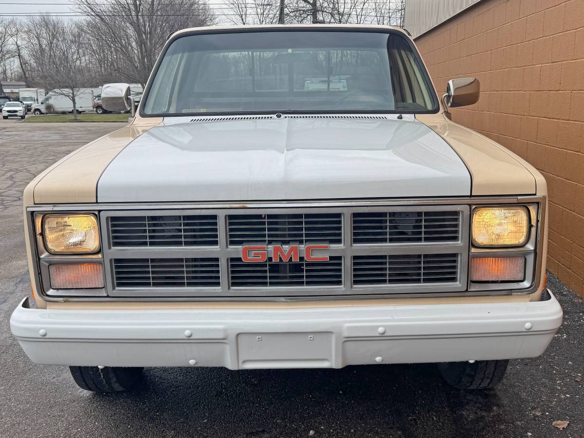 Gmc-sierra-1984-2