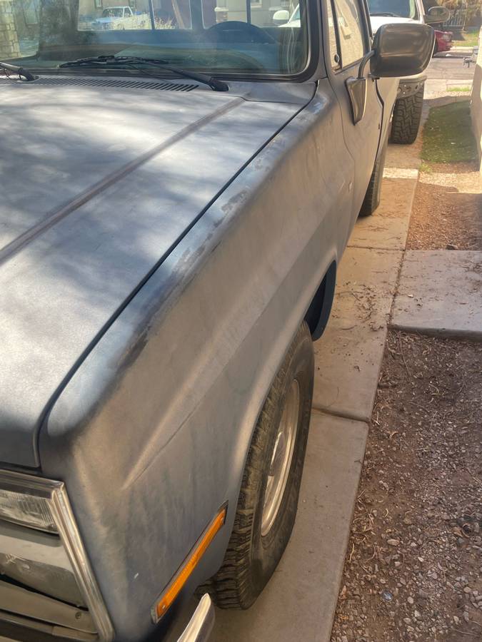 Gmc-sierra-1985-blue-1