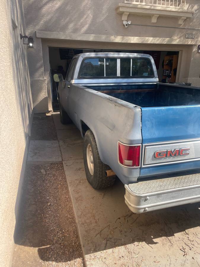 Gmc-sierra-1985-blue-3
