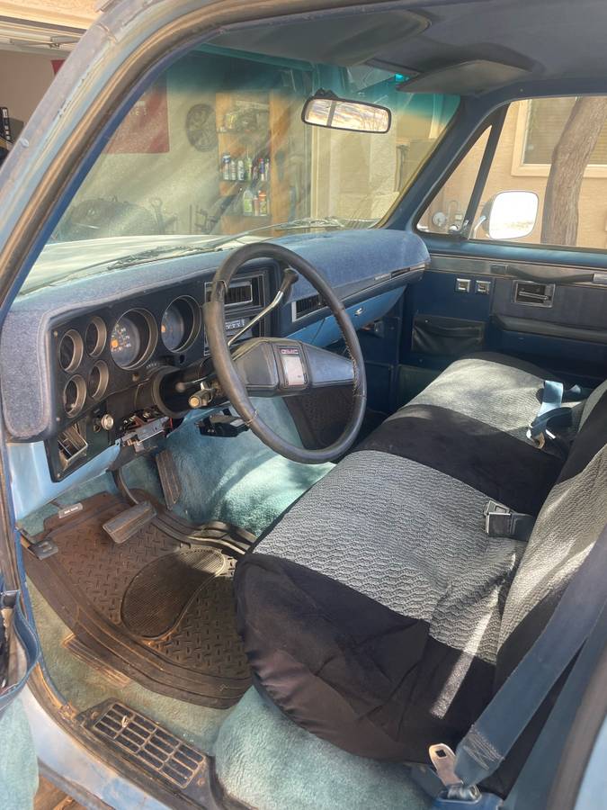 Gmc-sierra-1985-blue-6