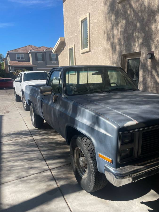 Gmc-sierra-1985-blue