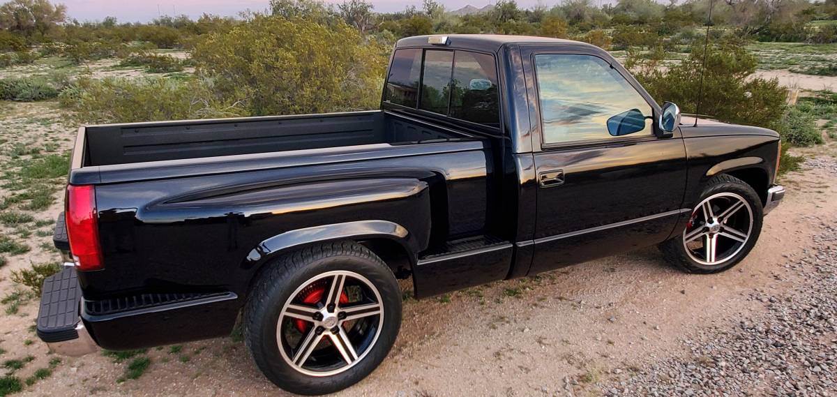 Gmc-sierra-1989-black-1
