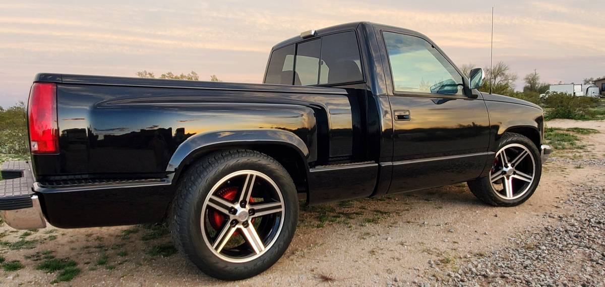 Gmc-sierra-1989-black-2