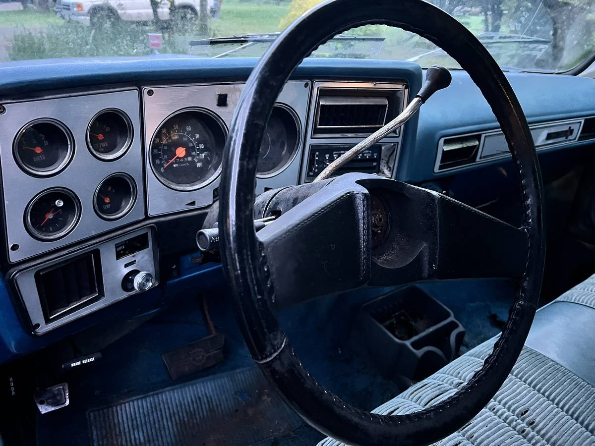 Gmc-sierra-25-1979-blue-10