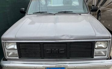 Gmc-sierra-2500-1985-grey-2