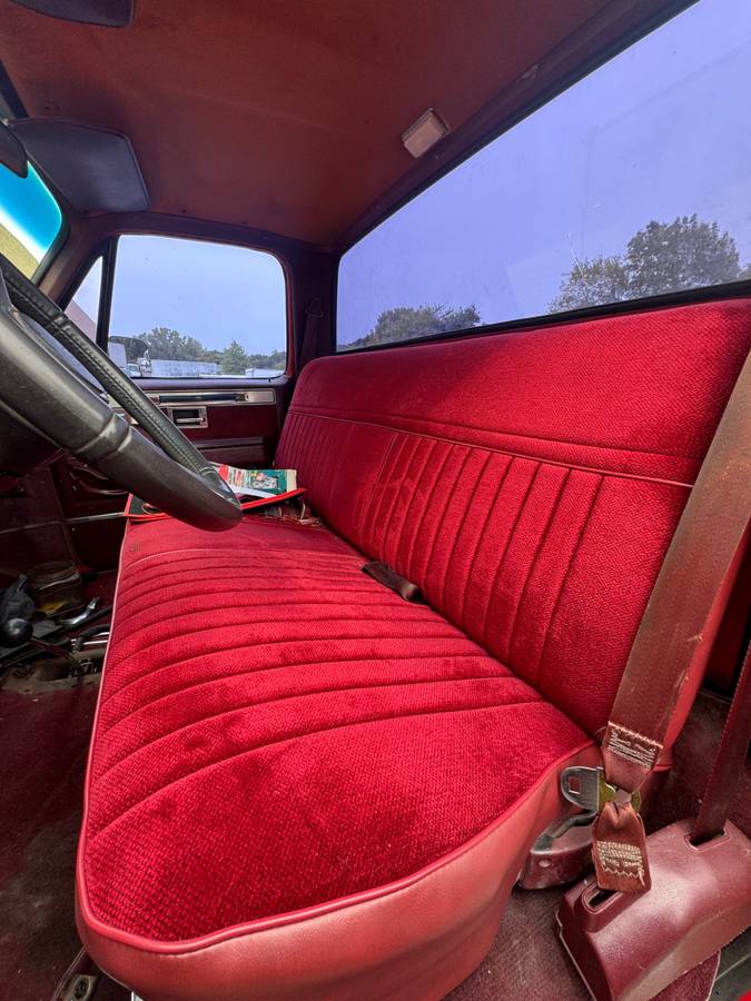 Gmc-sierra-2500-1987-red-1