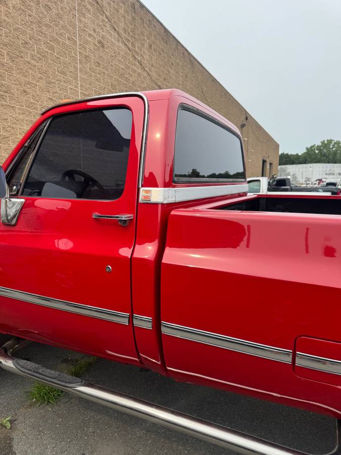 Gmc-sierra-2500-1987-red-6
