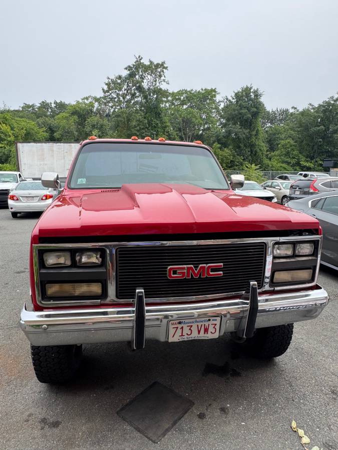 Gmc-sierra-2500-1987-red-9