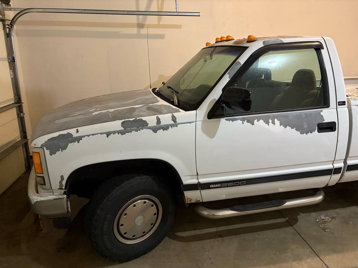 Gmc-sierra-2500-1993-white-1