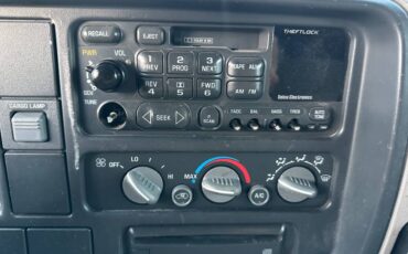 Gmc-sierra-2500-1995-green-11