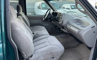 Gmc-sierra-2500-1995-green-13