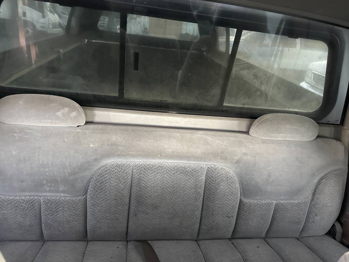 Gmc-sierra-2500-1995-green-14