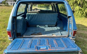 Gmc-sierra-2500-classic-1979-blue-19