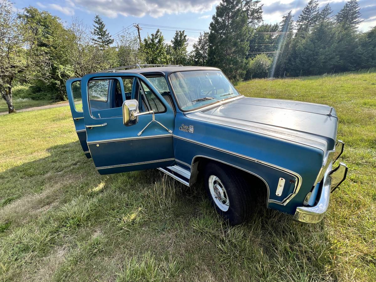Gmc-sierra-2500-classic-1979-blue-4