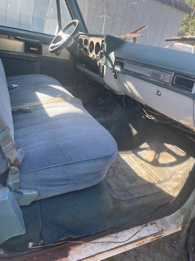 Gmc-sierra-2500-hd-crew-cab-1979-white-5