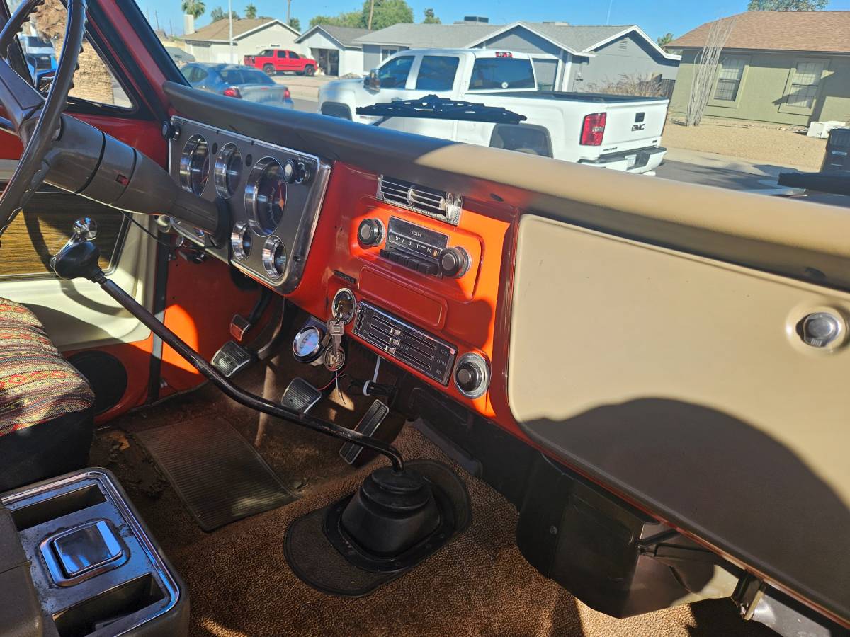 Gmc-sierra-3500-1972-orange-1