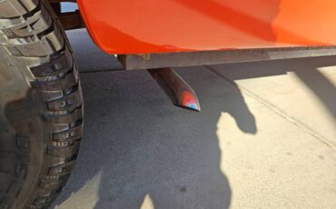 Gmc-sierra-3500-1972-orange-10