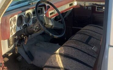 Gmc-sierra-3500-1984-white-2