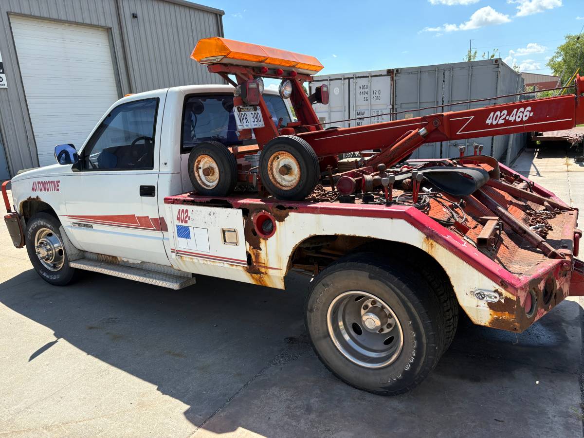 Gmc-sierra-3500-1991-white-1
