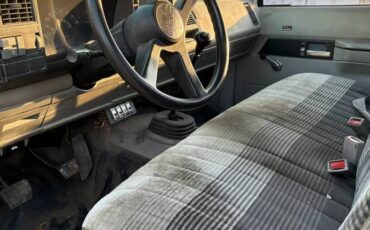 Gmc-sierra-3500-1991-white-2