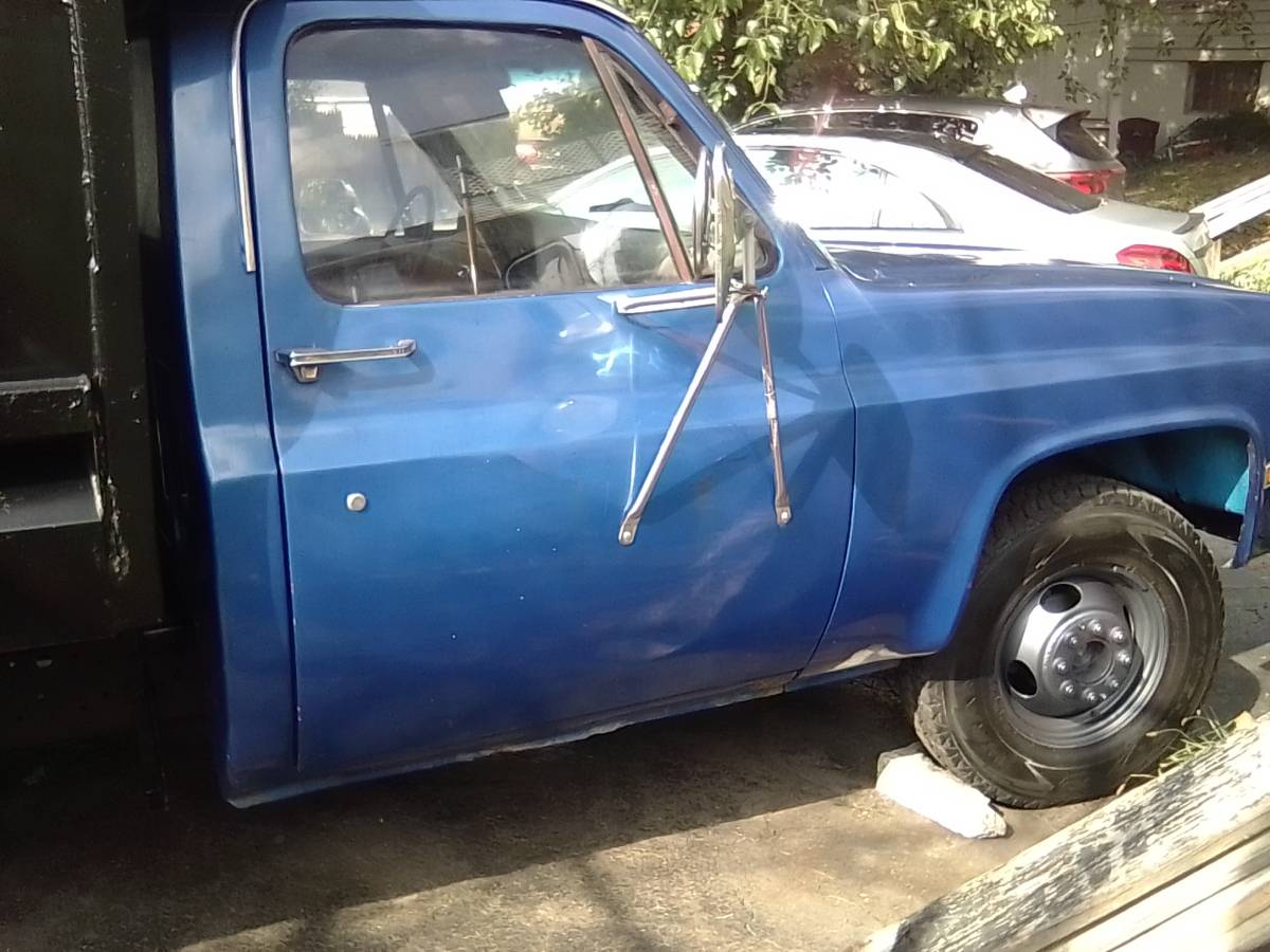 Gmc-sierra-3500hd-1987-blue-10