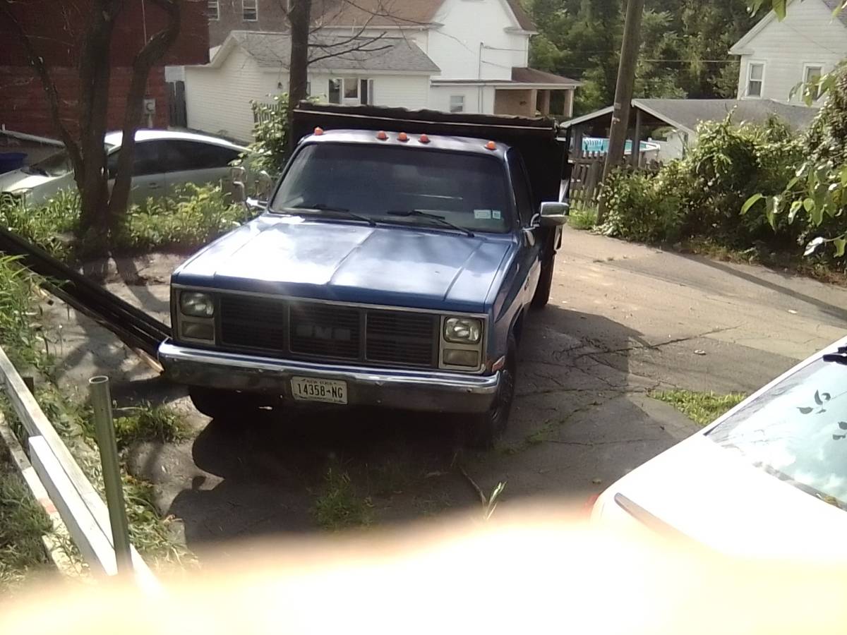 Gmc-sierra-3500hd-1987-blue-8