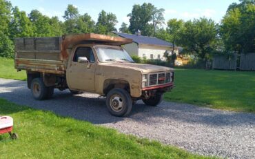 Gmc-sierra-3500hd-1987-custom-1