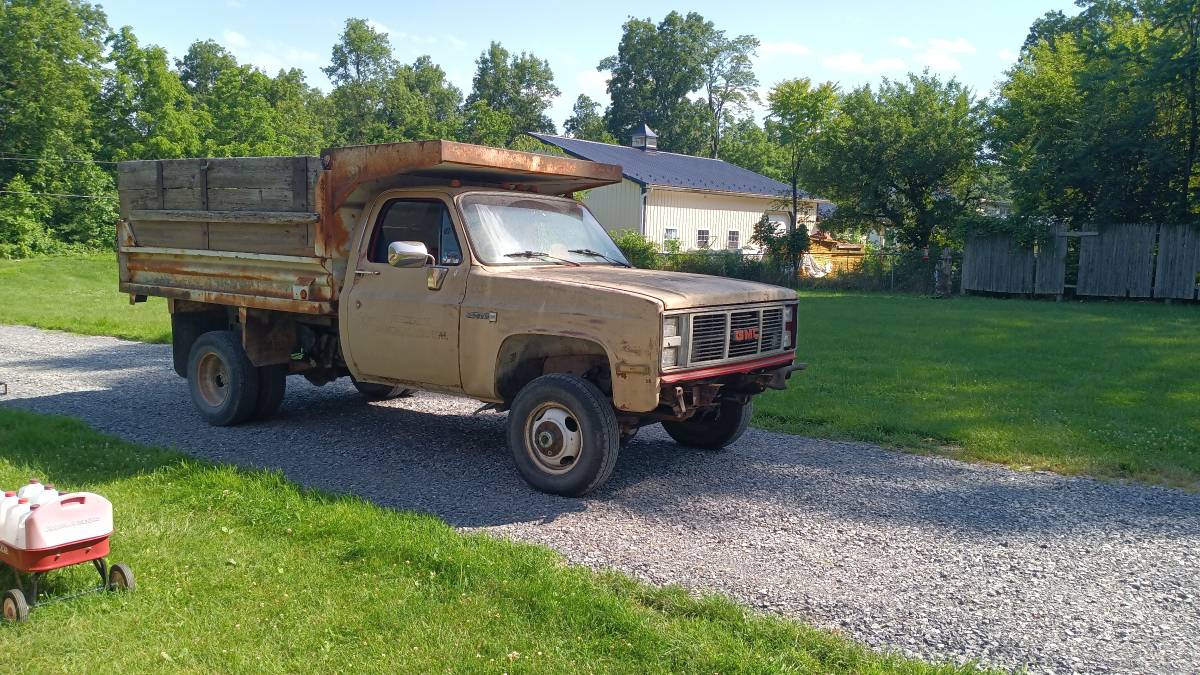 Gmc-sierra-3500hd-1987-custom-1