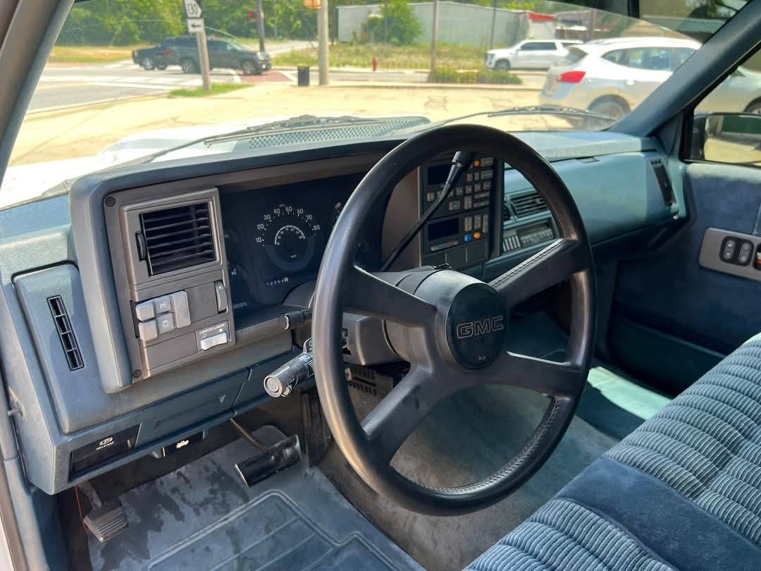 Gmc-sierra-c1500-1990-7