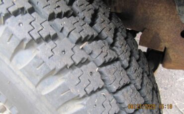 Gmc-sierra-c1500-4x4-1988-silver-15