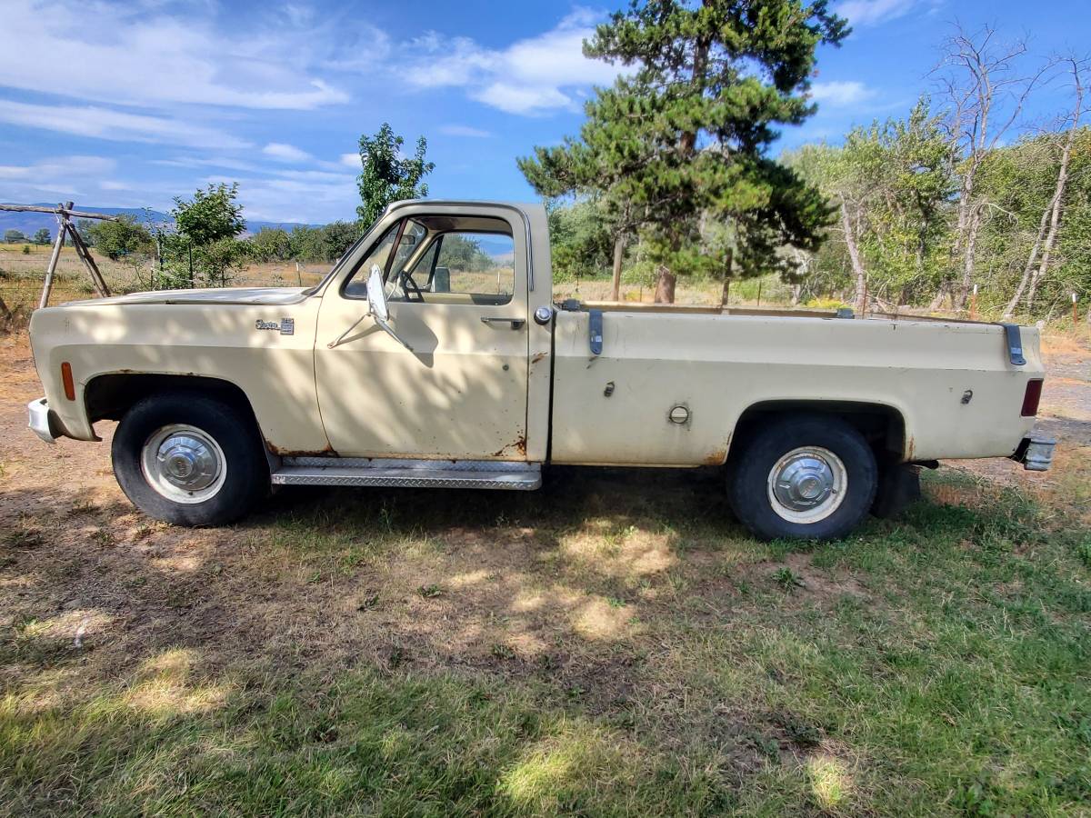Gmc-sierra-c25-1976-2