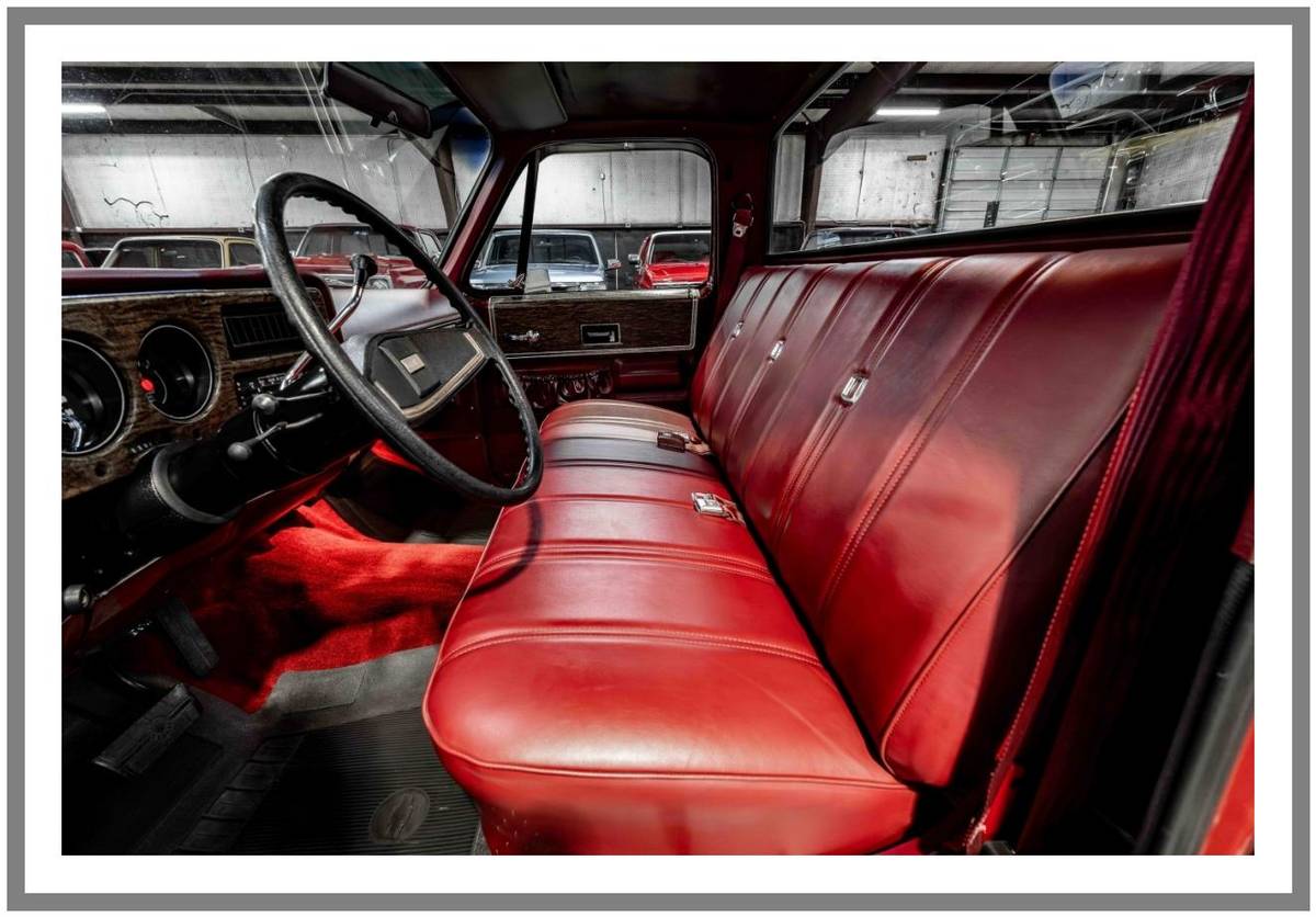 Gmc-sierra-classic-15-1976-red-10