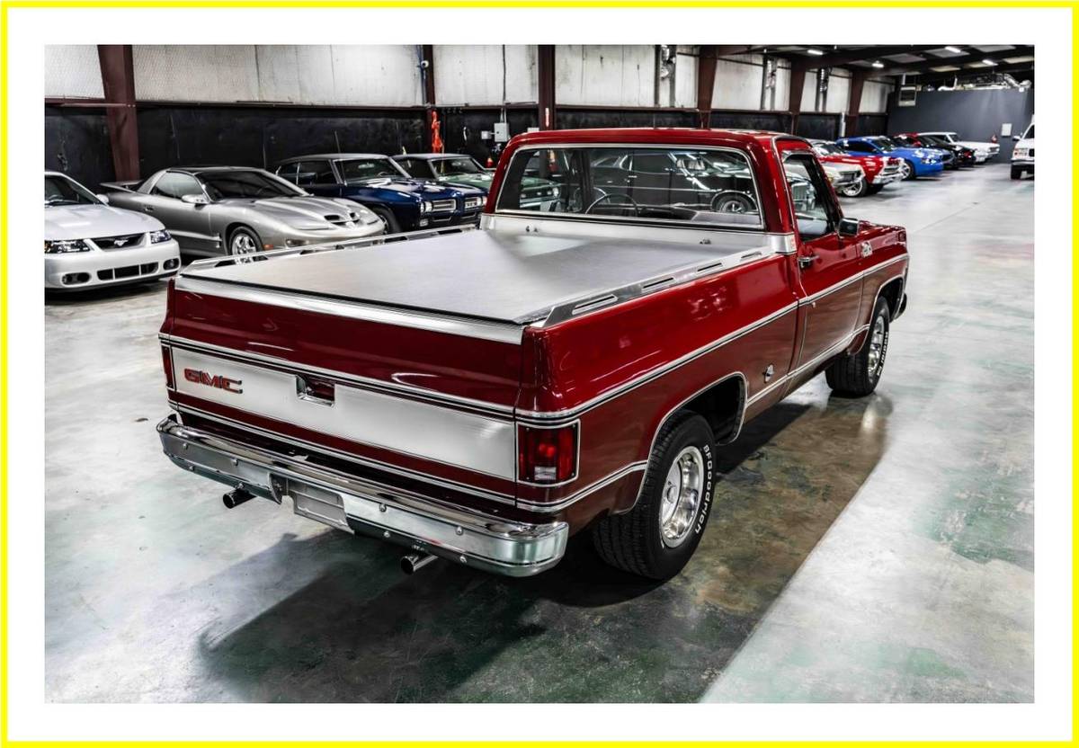 Gmc-sierra-classic-15-1976-red-17