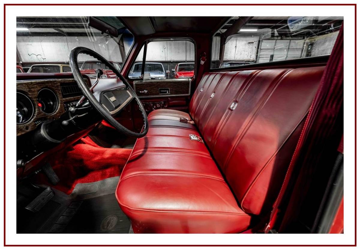 Gmc-sierra-classic-15-1976-red-22