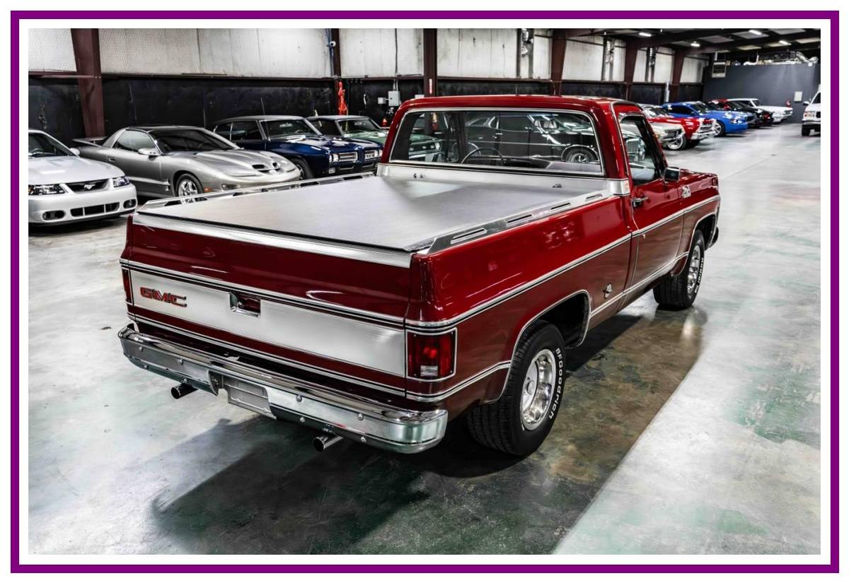 Gmc-sierra-classic-15-1976-red-29