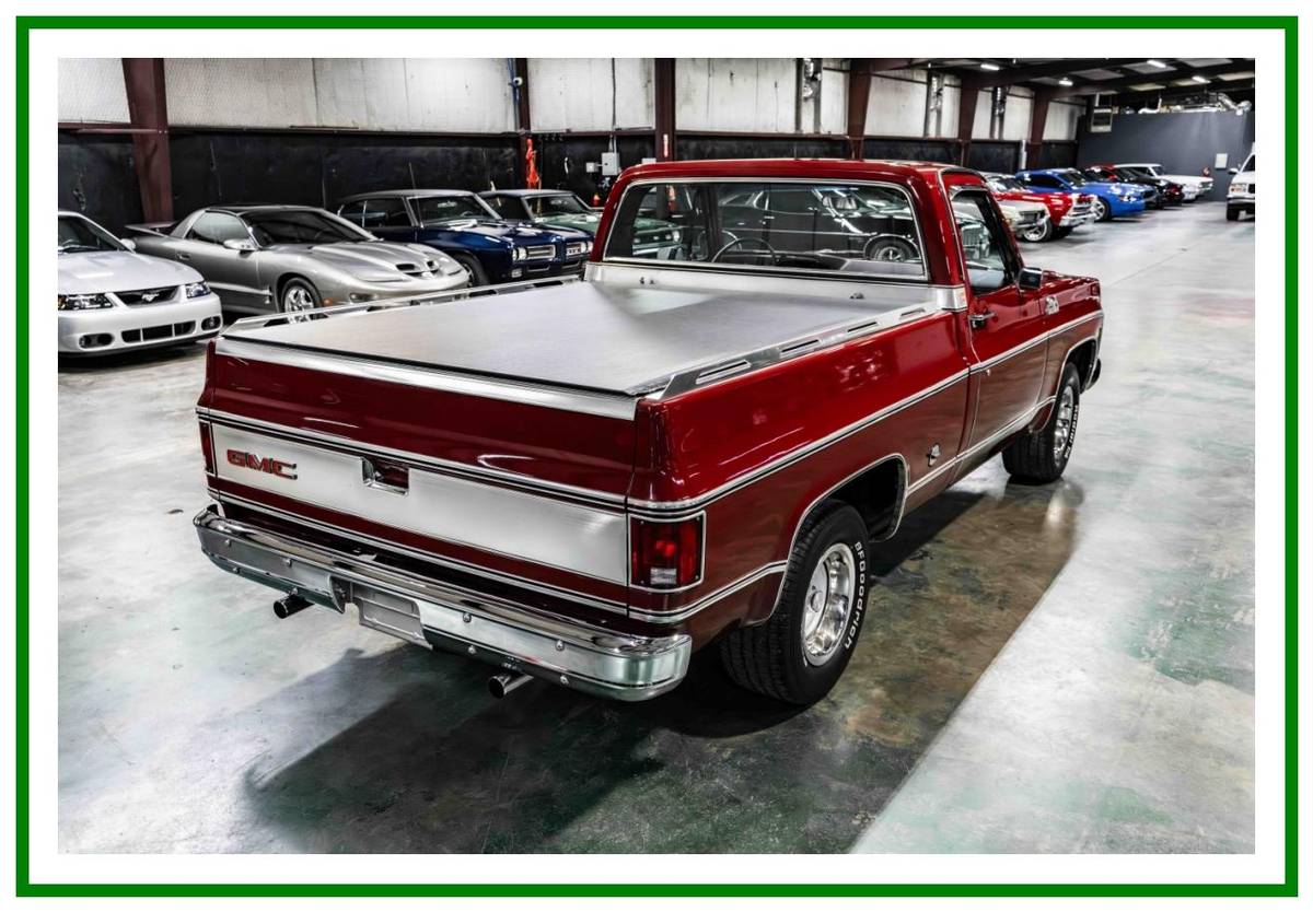 Gmc-sierra-classic-15-1976-red-41