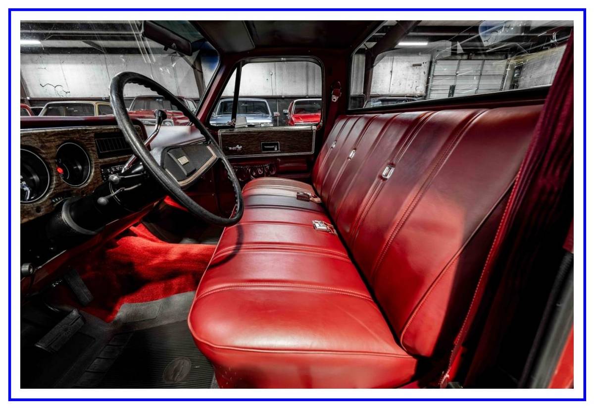 Gmc-sierra-classic-15-1976-red-42