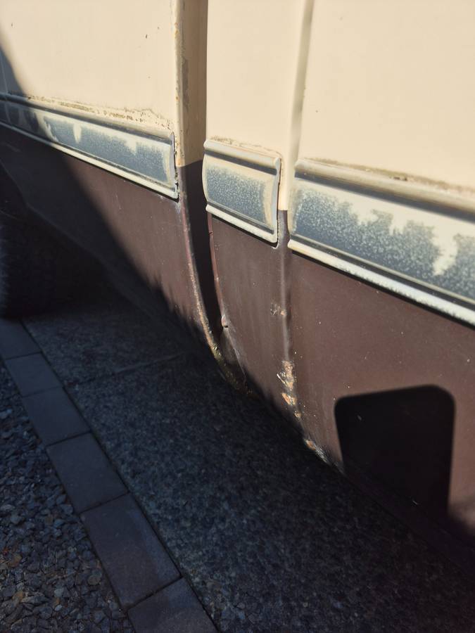 Gmc-sierra-classic-1500-1985-brown-9
