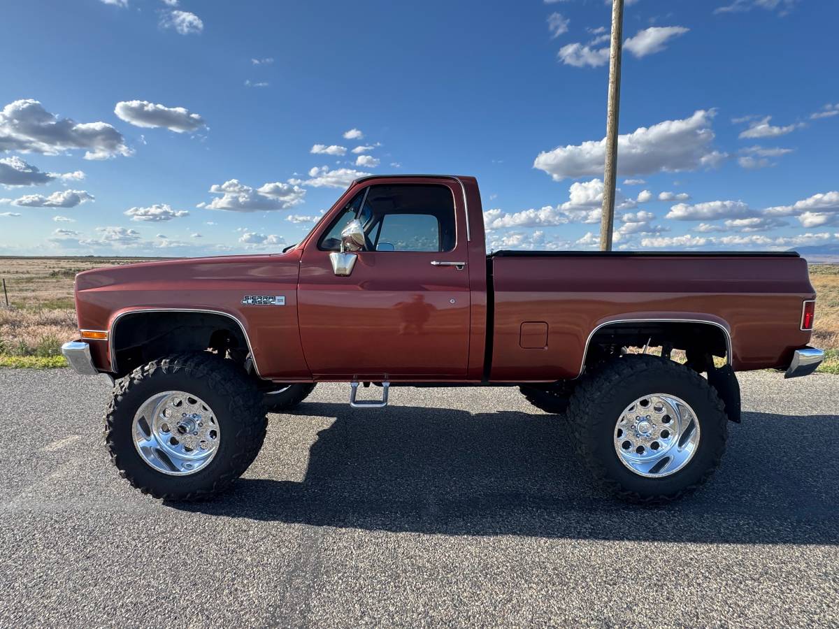 Gmc-sierra-classic-1986-1