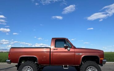 Gmc-sierra-classic-1986