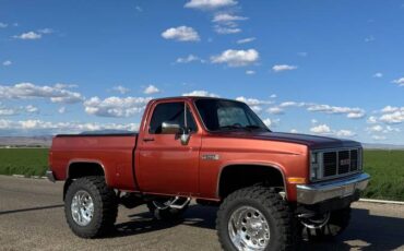 Gmc-sierra-classic-1986-6