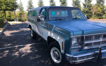 Gmc-sierra-classic-35-1977-blue-1