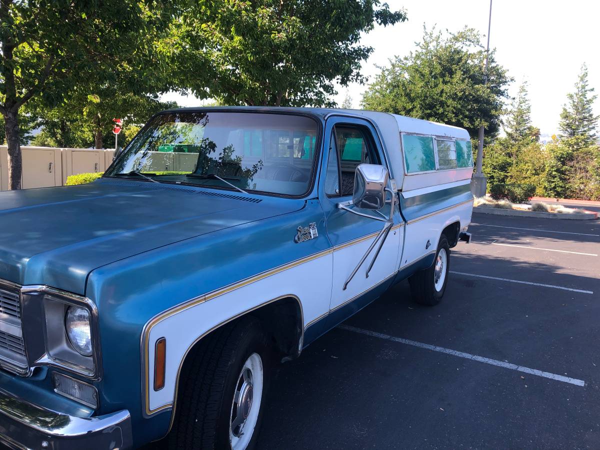 Gmc-sierra-classic-35-1977-blue-20