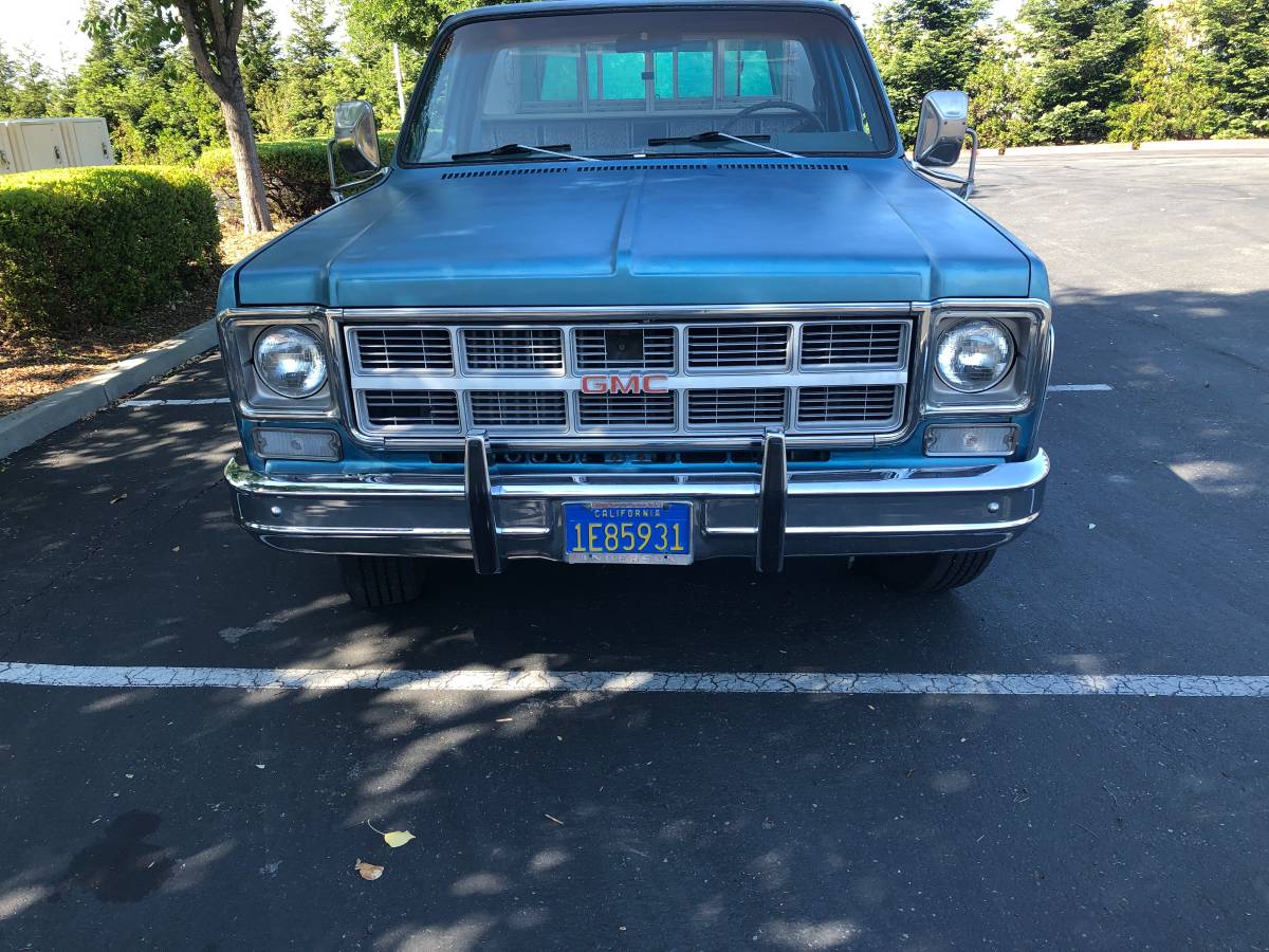 Gmc-sierra-classic-35-1977-blue-3