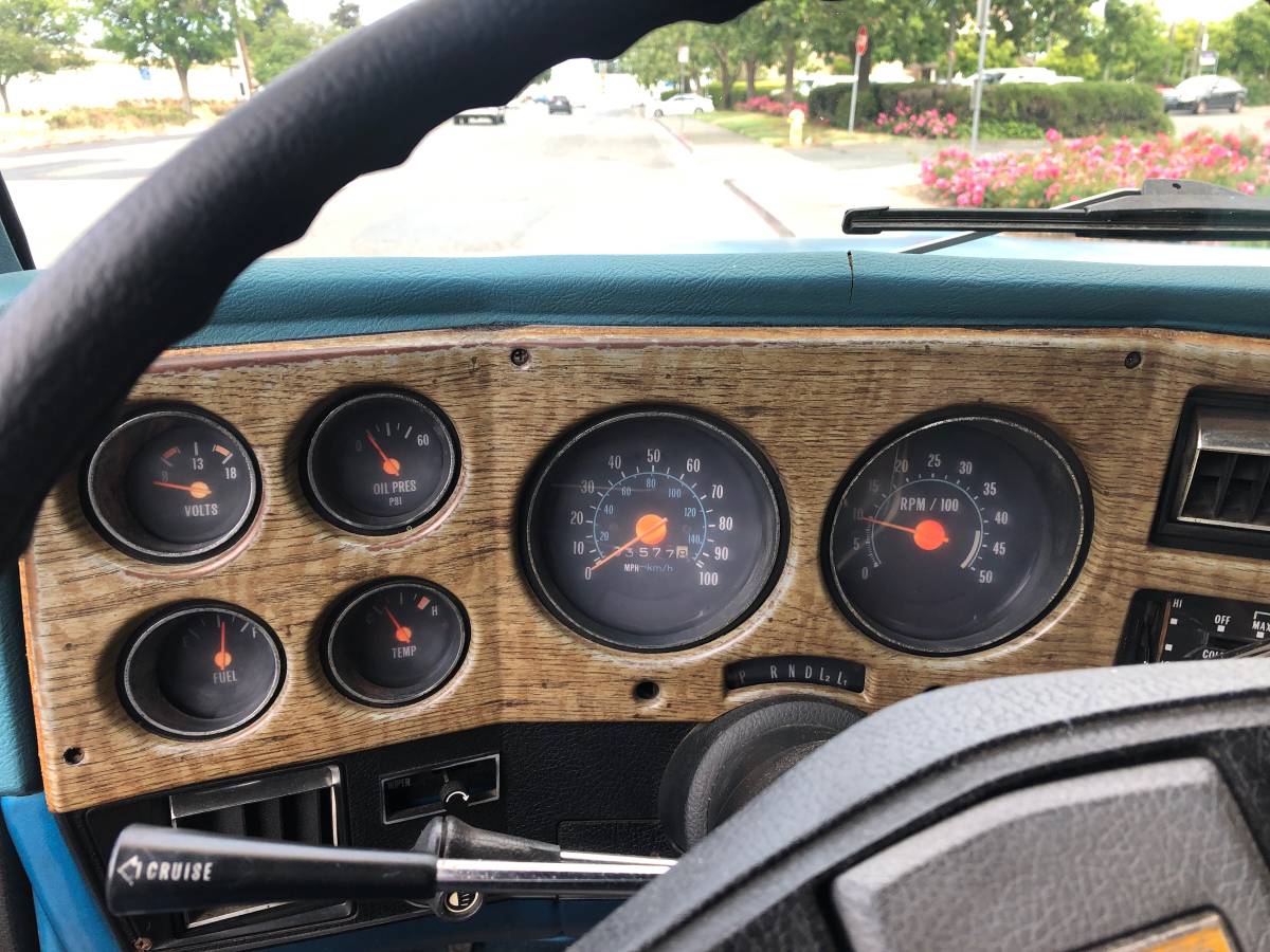 Gmc-sierra-classic-35-1977-blue-4